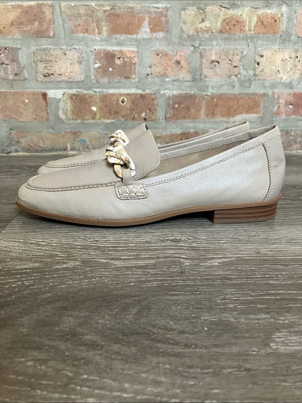 Clarks Women's Sarafyna Iris Loafers - Picture 6 of 17